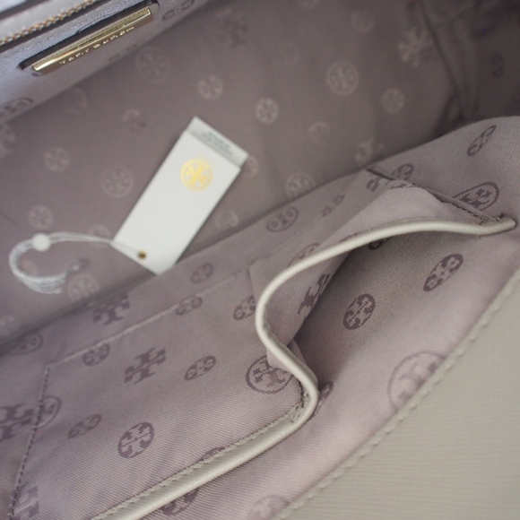 Tory Burch Robinson Double Zip-Dust StormLarge - Picture 6 of 8